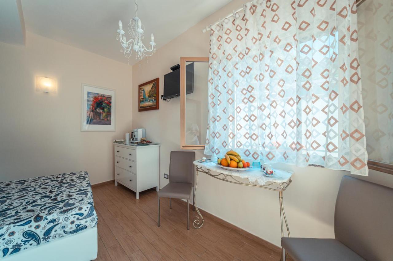 Elegant R&B Floridia Bed & Breakfast Taormina Exterior photo